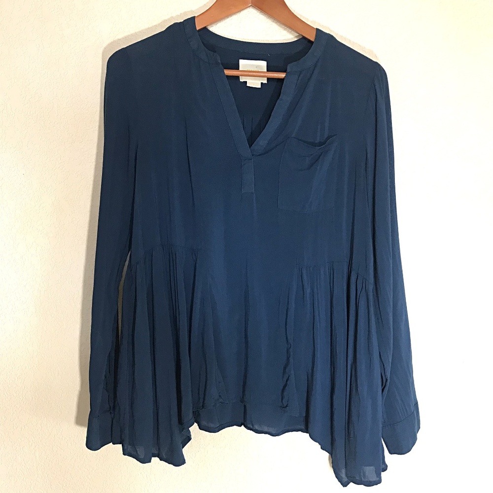 Maeve from Anthropologie Navy Peplum V-Neck Blouse